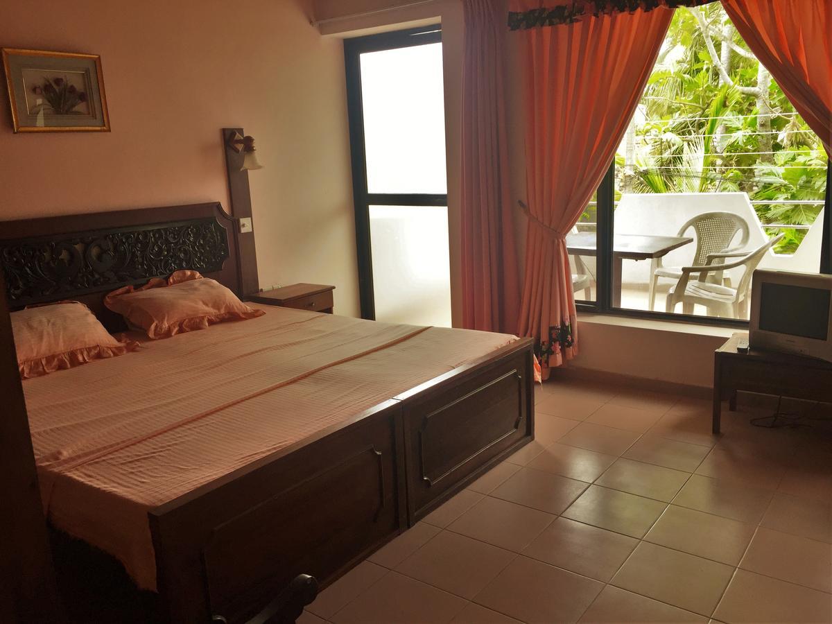Hotel Negombo Buitenkant foto